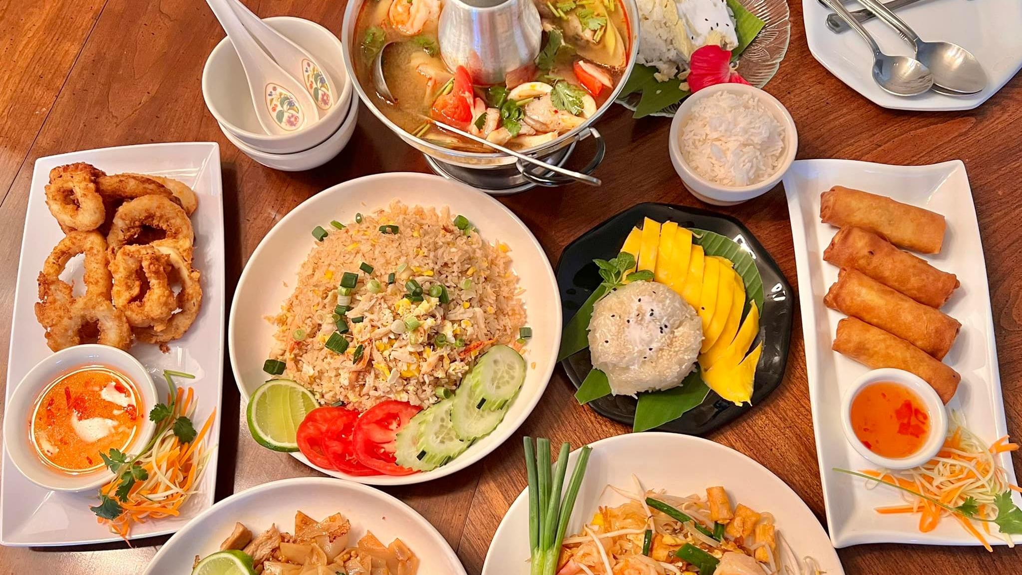 Pad Thai Cafe/Asian-Thai                                                                                                                                                                                              