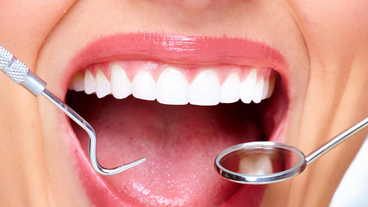 Calabasas Dental Care/Dentists                                                                                                                                                                                                